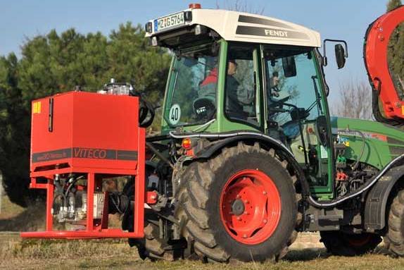Ero_Viteco_machine_a_tirer_les_bois_PES9275_B_01 Ero_Viteco_machine_a_tirer_les_bois_PES9275_B_01